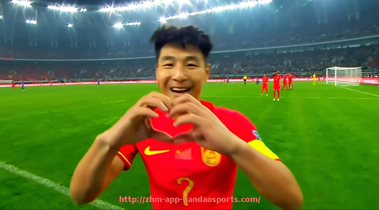 半岛体育app-火箭队主场季后赛比赛氛围及球迷支持热情